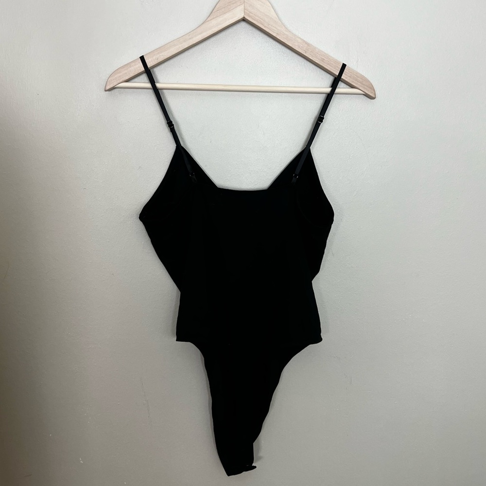 Reformation • Black Emmett Bodysuit - Picture 4 of 11